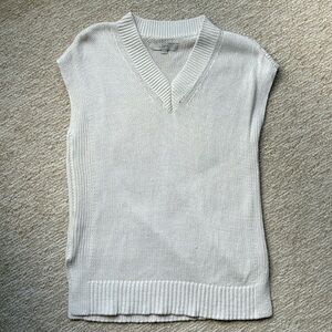 Cream sleeveless sweater from Loft